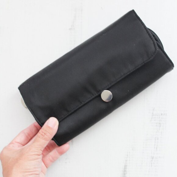 8-pc Make Up Brush Set with Case + ELF Brushes - Picture 5 of 6